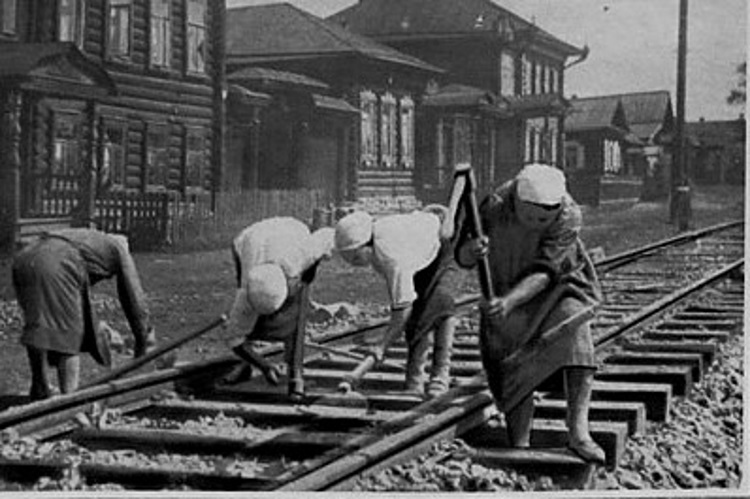 Stroitelstvo tramvajnyh putej 1936jpg