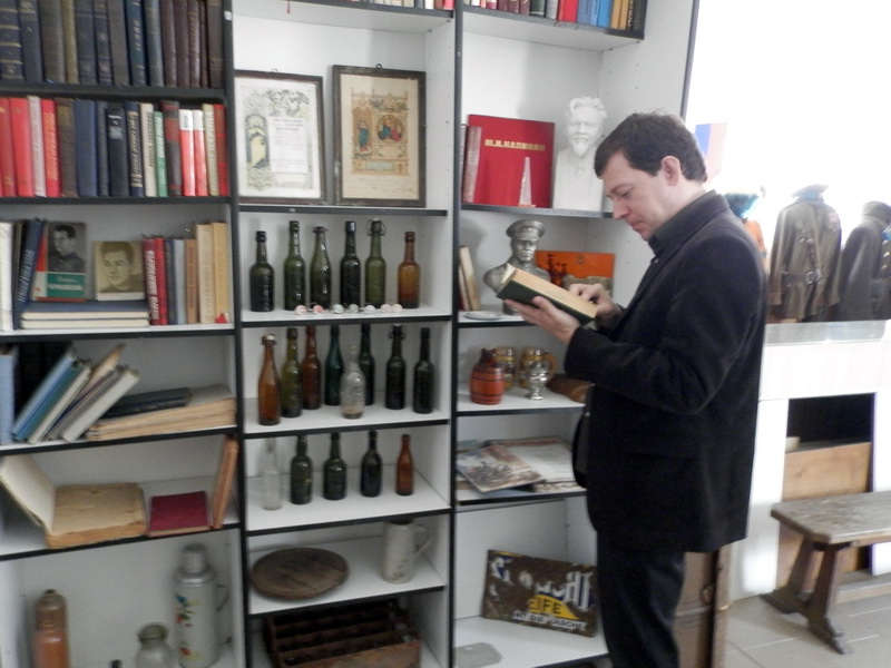 В музее истории в Черняховске выставлено много интересных книг