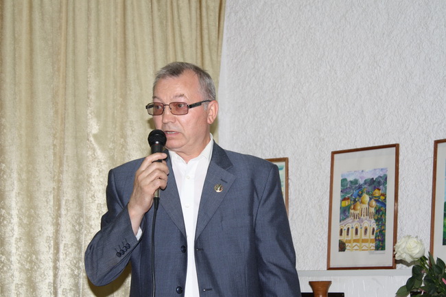 Председатель Минского городского отделения Союза писателей Беларуси Михаил Поздняков 